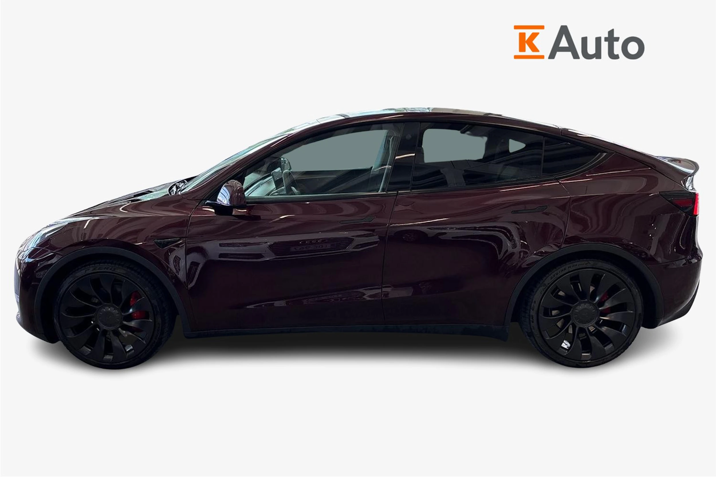 punainen Tesla Model Y 2024 kuva 5.