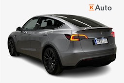 harmaa Tesla Model Y 2024 kuva 2.