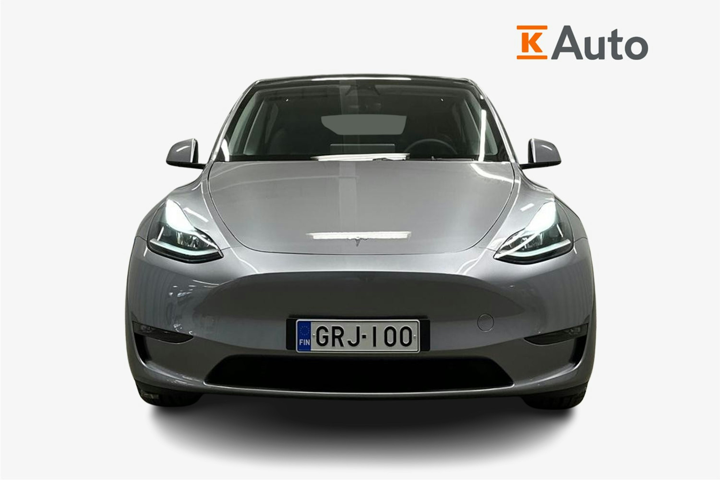 harmaa Tesla Model Y 2024 kuva 5.