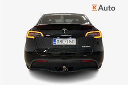 musta Tesla Model Y 2024 kuva 3.