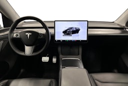 harmaa Tesla Model Y 2024 kuva 9.