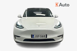 valkoinen Tesla Model Y 2024 kuva 5.