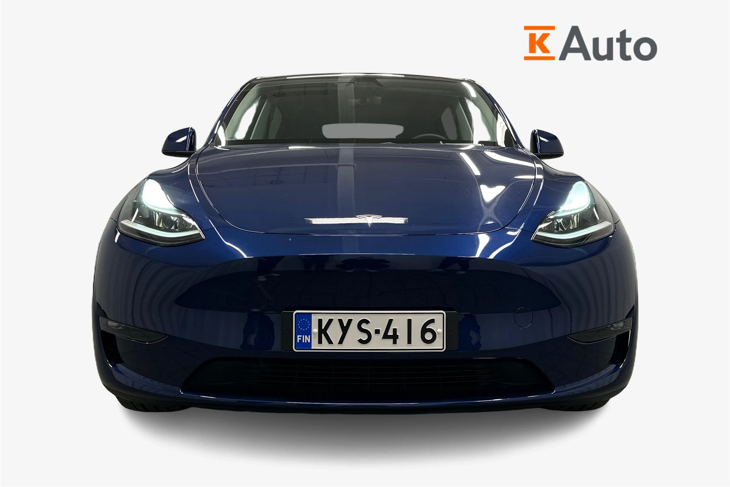 sininen Tesla Model Y 2024 kuva 5.