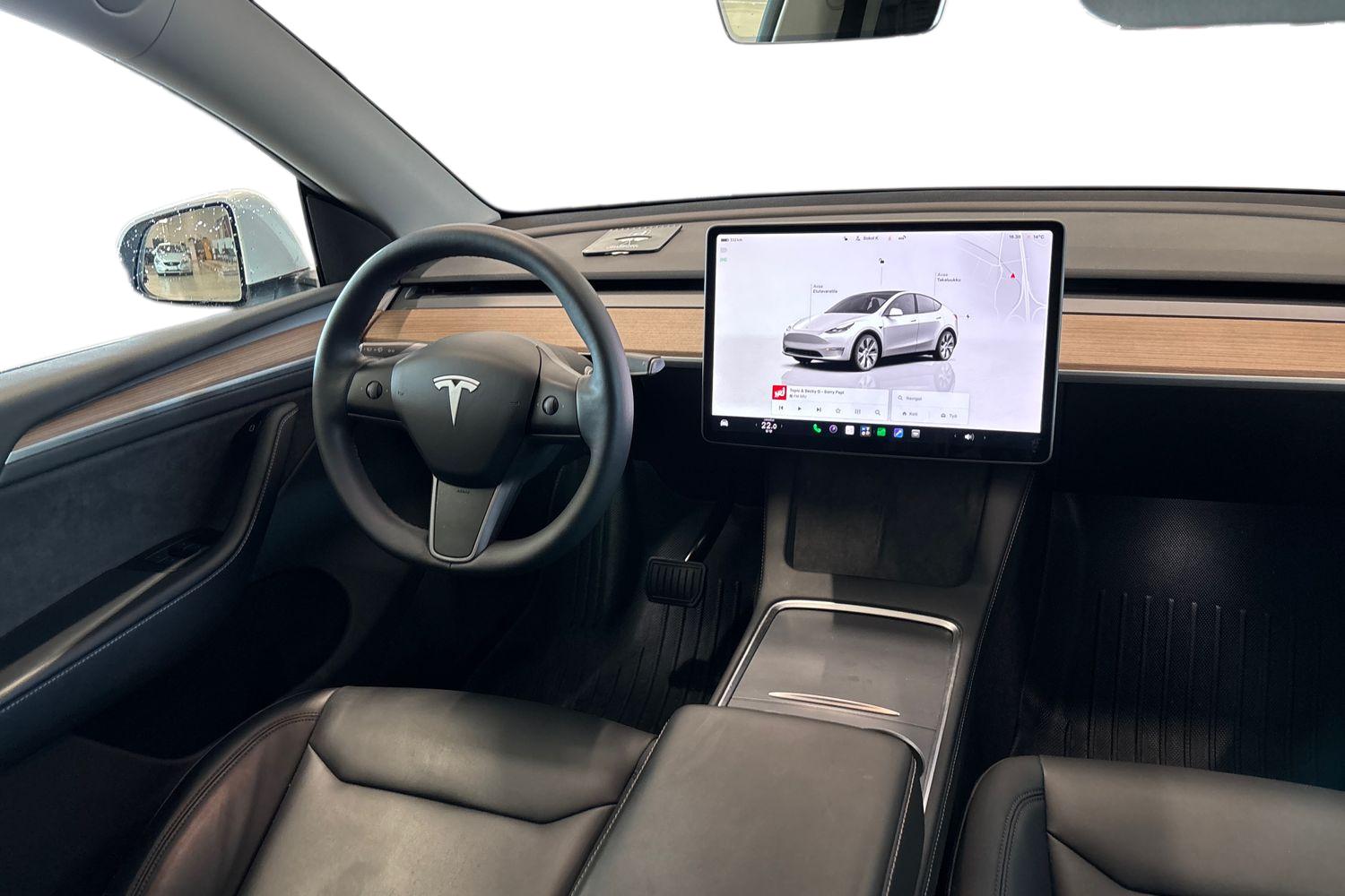 Tesla Model Y RWD 2024, kuva 7/30