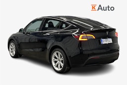 musta Tesla Model Y 2024 kuva 2.