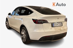 valkoinen Tesla Model Y 2024 kuva 2.