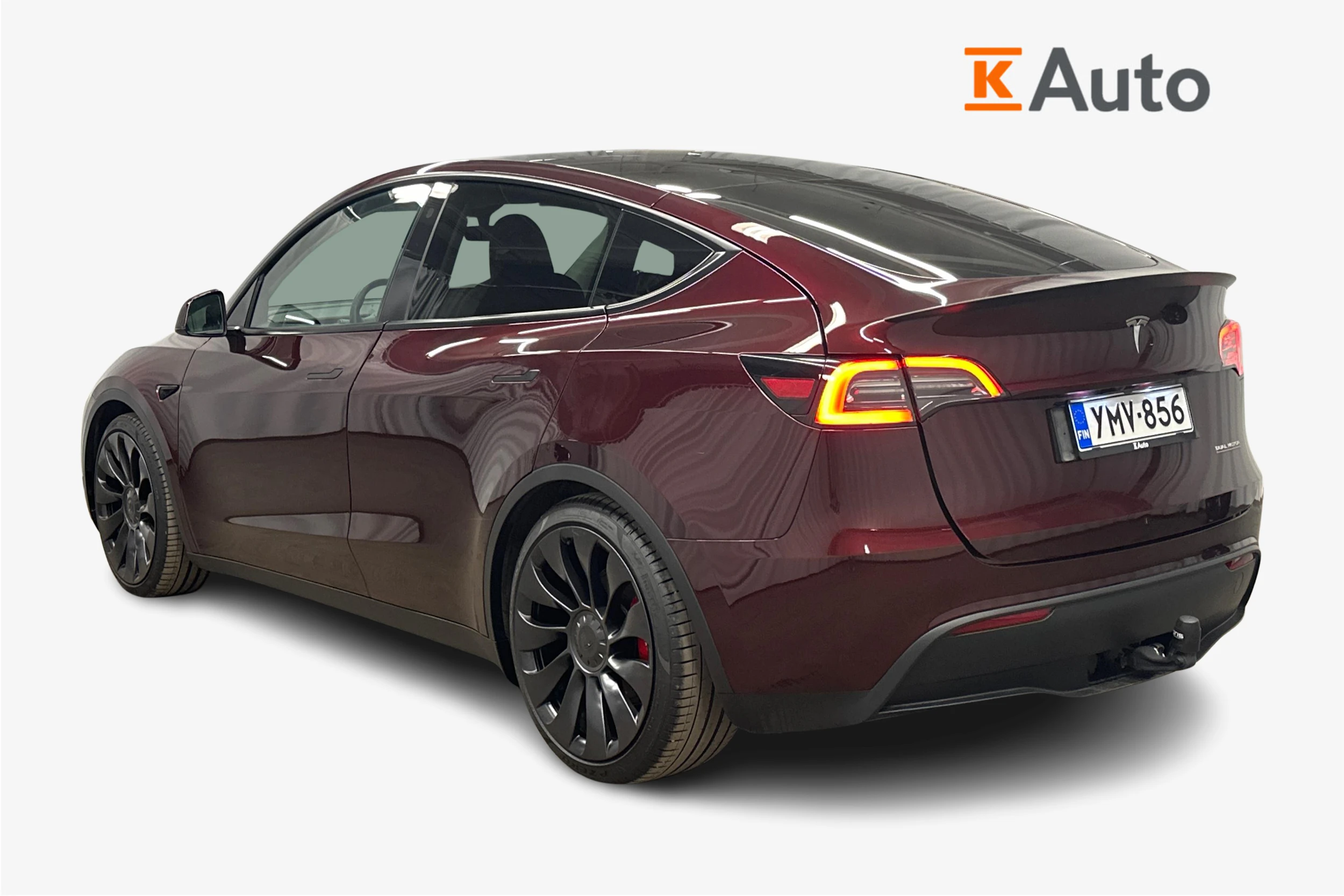 punainen Tesla Model Y 2024 kuva 2.