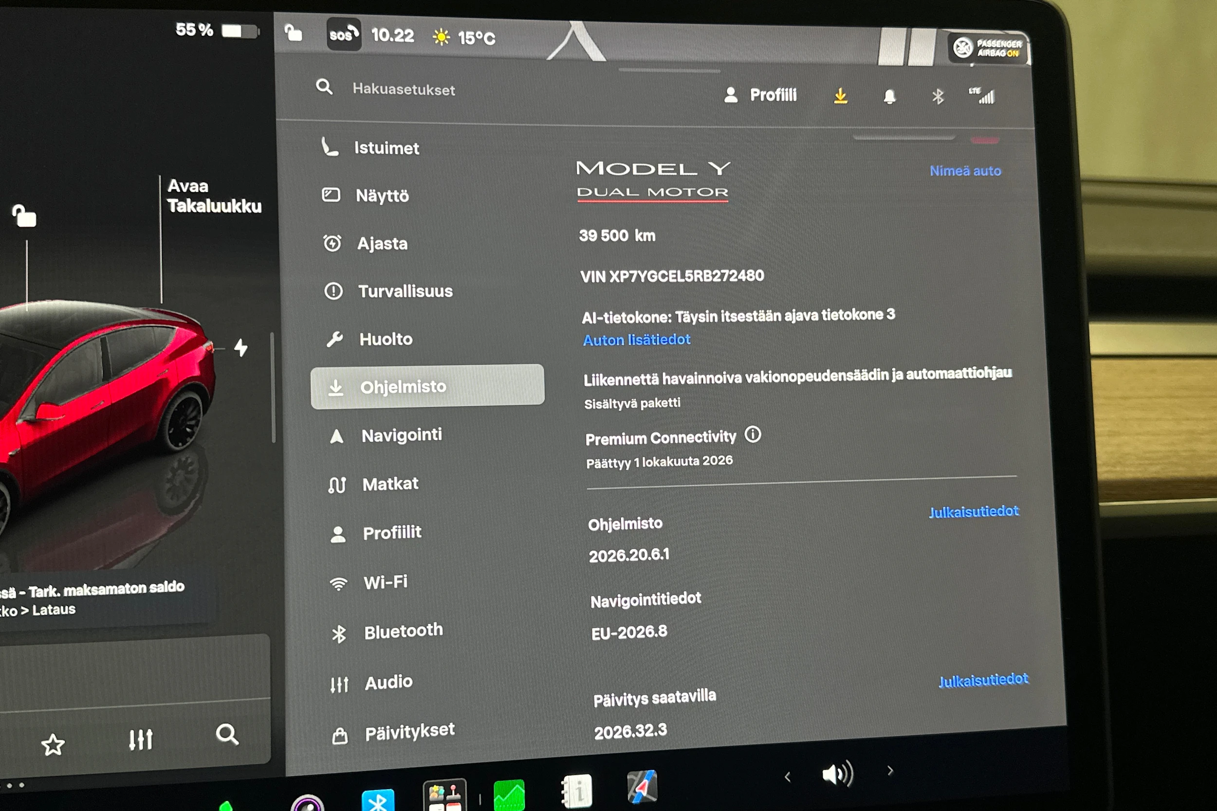 punainen Tesla Model Y 2024 kuva 24.