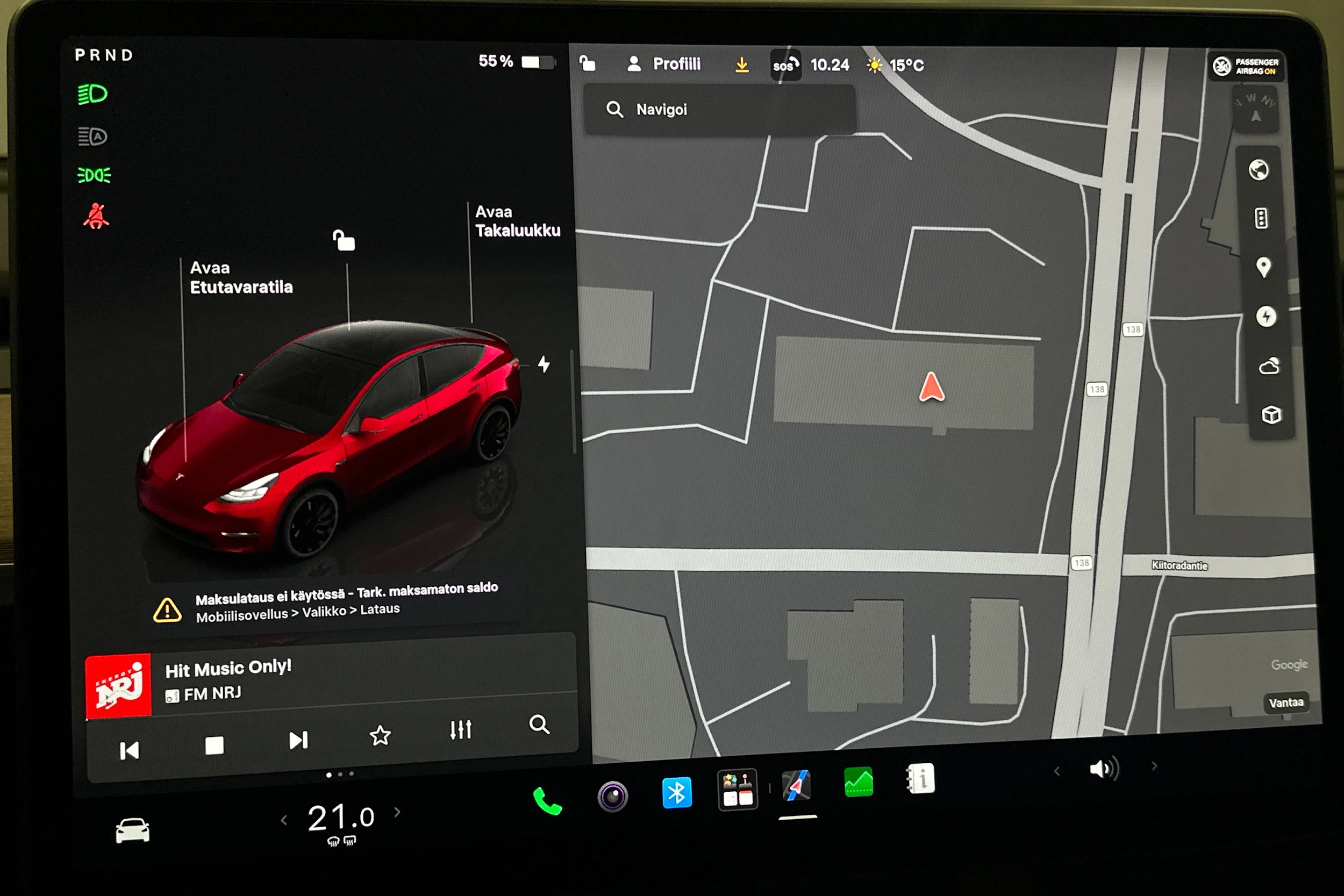 punainen Tesla Model Y 2024 kuva 27.