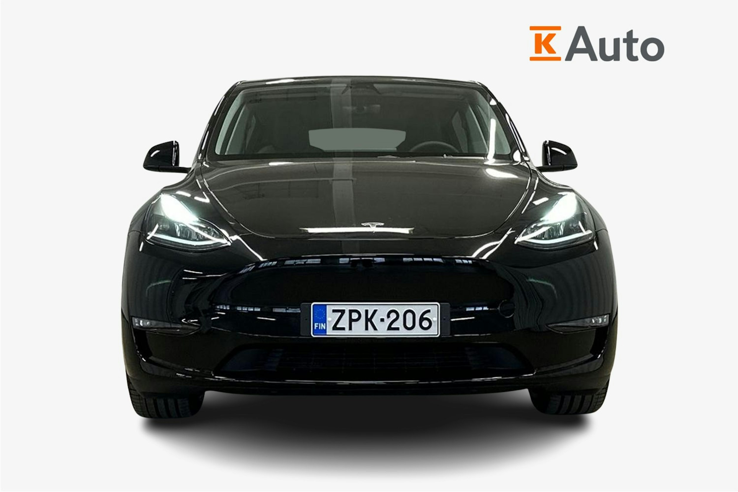 musta Tesla Model Y 2024 kuva 5.