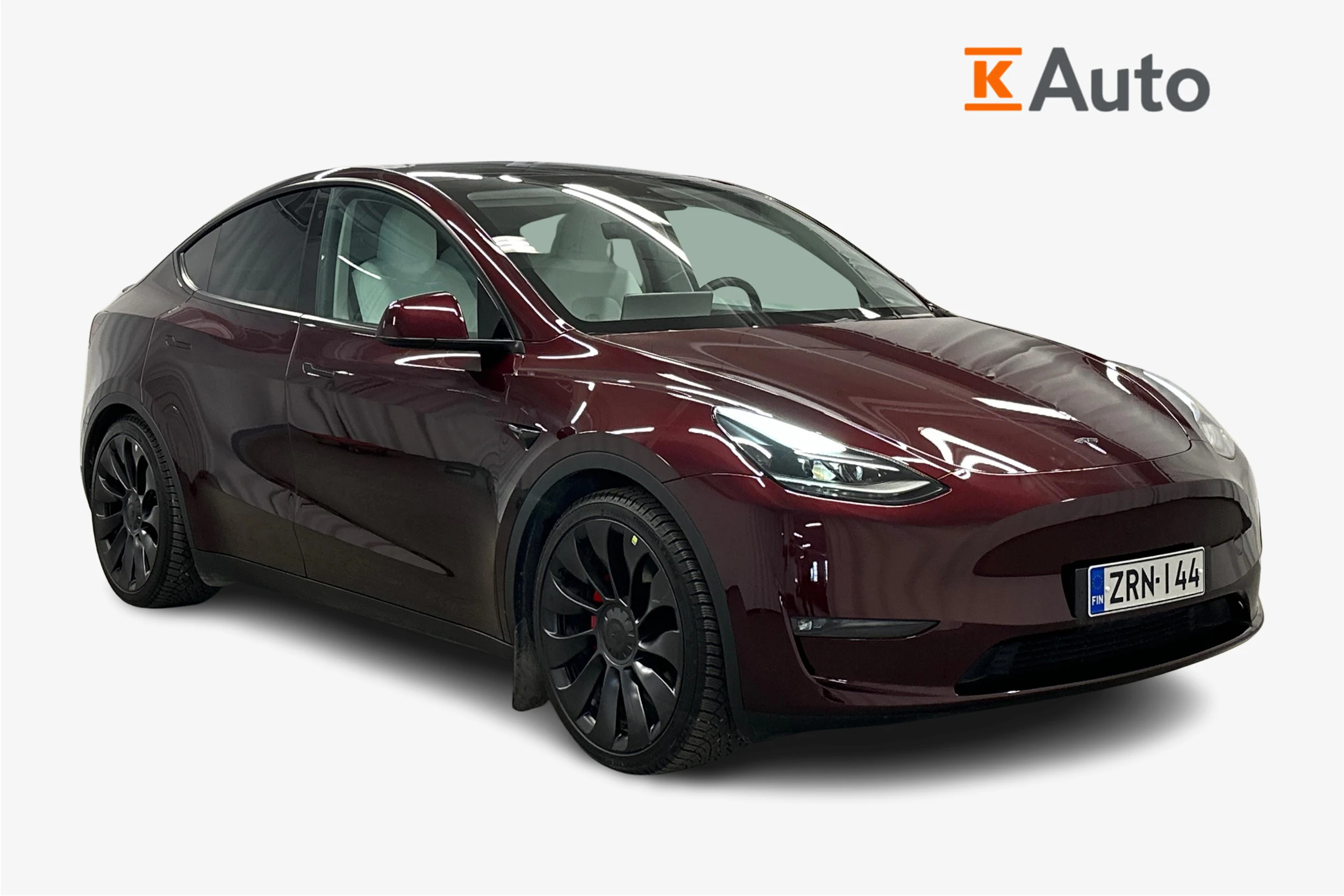 punainen Tesla Model Y 2024 kuva 1.