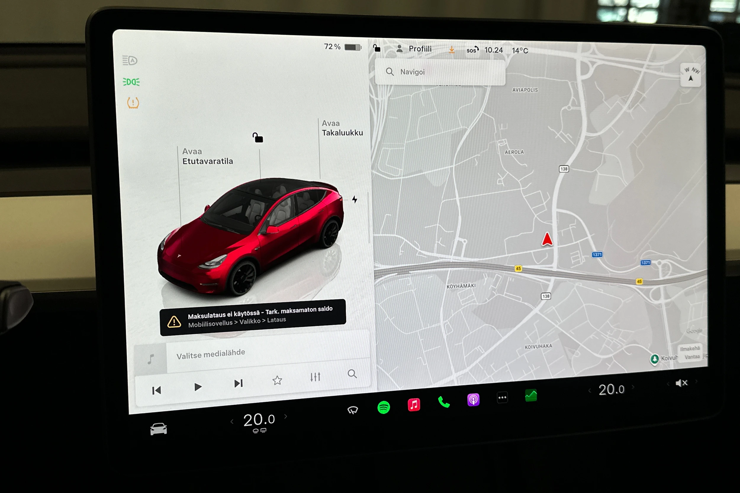 punainen Tesla Model Y 2024 kuva 32.