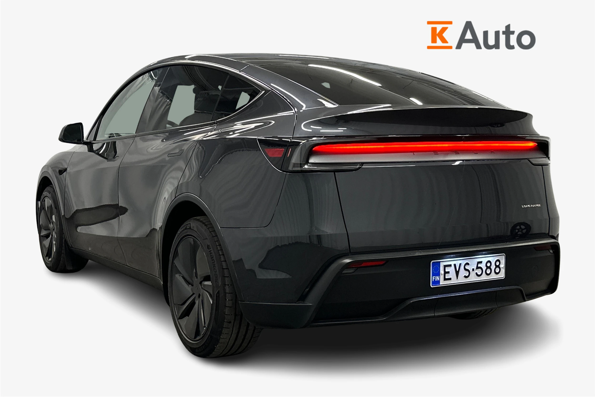 harmaa Tesla Model Y 2025 kuva 2.