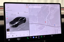 harmaa Tesla Model Y 2025 kuva 28.