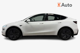 valkoinen Tesla Model Y 2025 kuva 5.