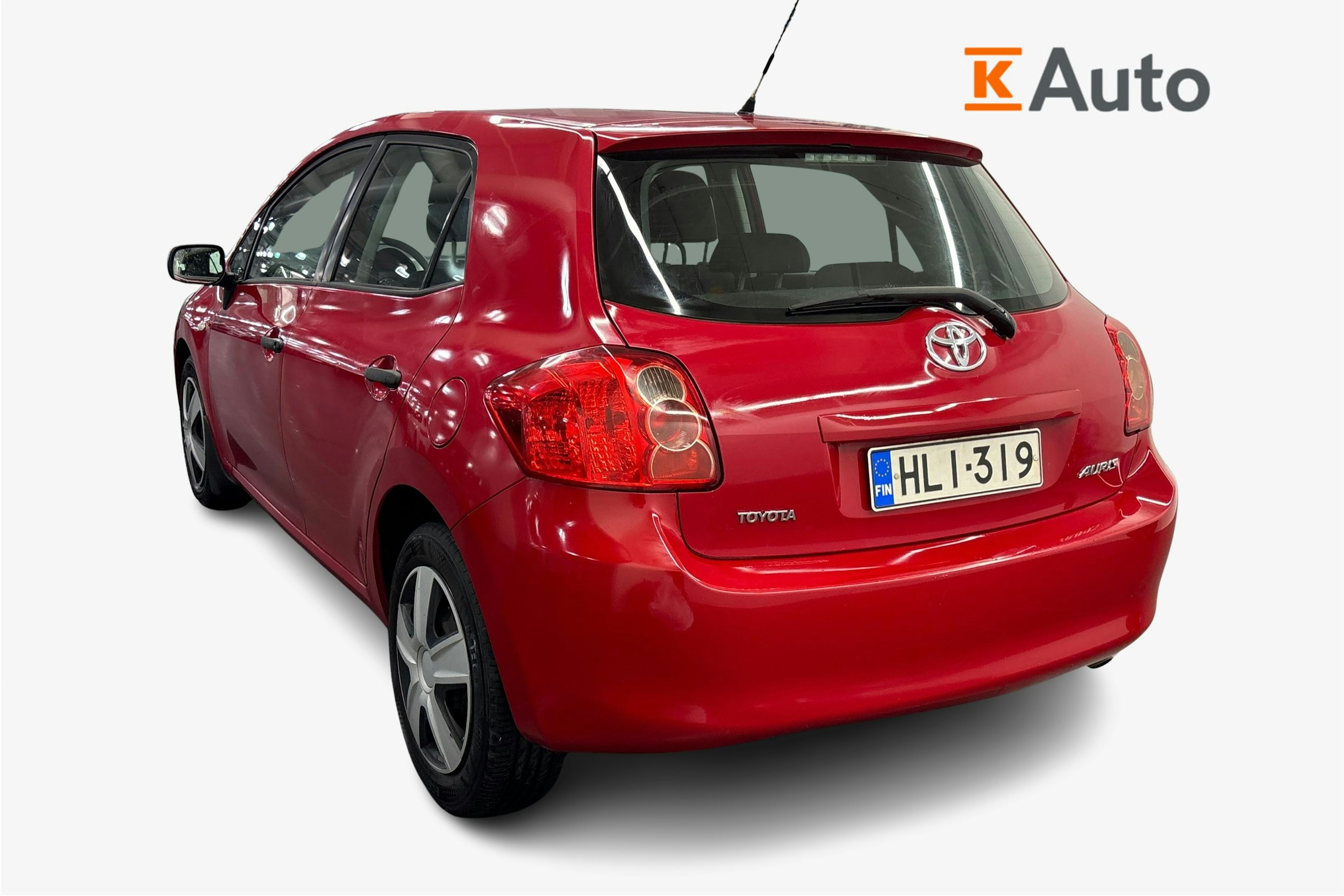 punainen Toyota Auris 2007 kuva 2.