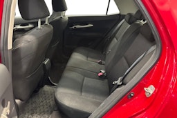 punainen Toyota Auris 2007 kuva 10.