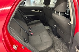 punainen Toyota Auris 2007 kuva 15.