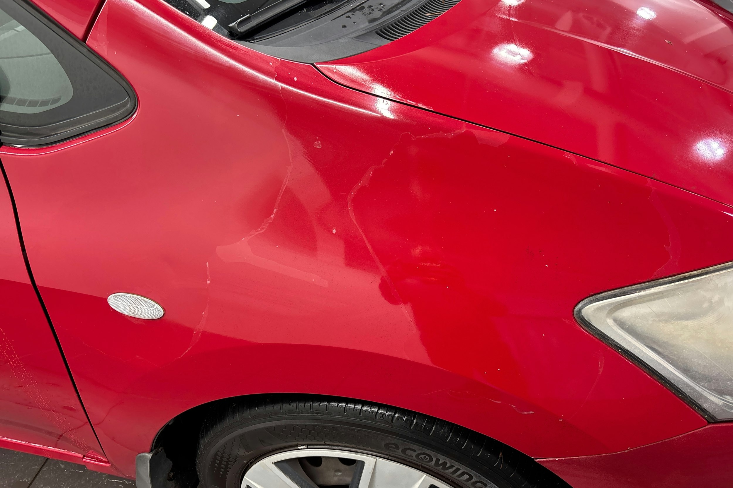 punainen Toyota Auris 2007 kuva 25.