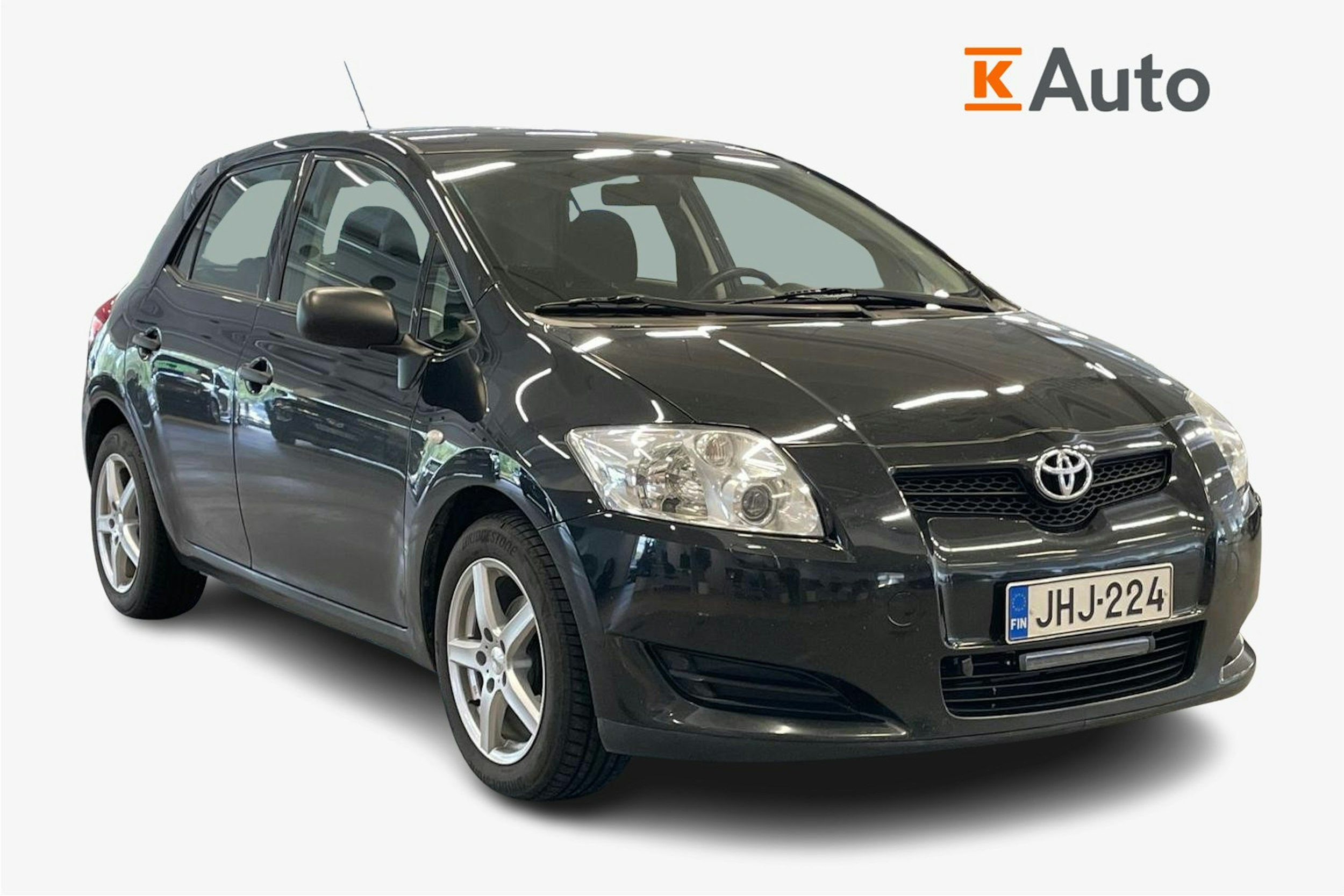 oranssi Toyota Auris 2007 kuva 1.