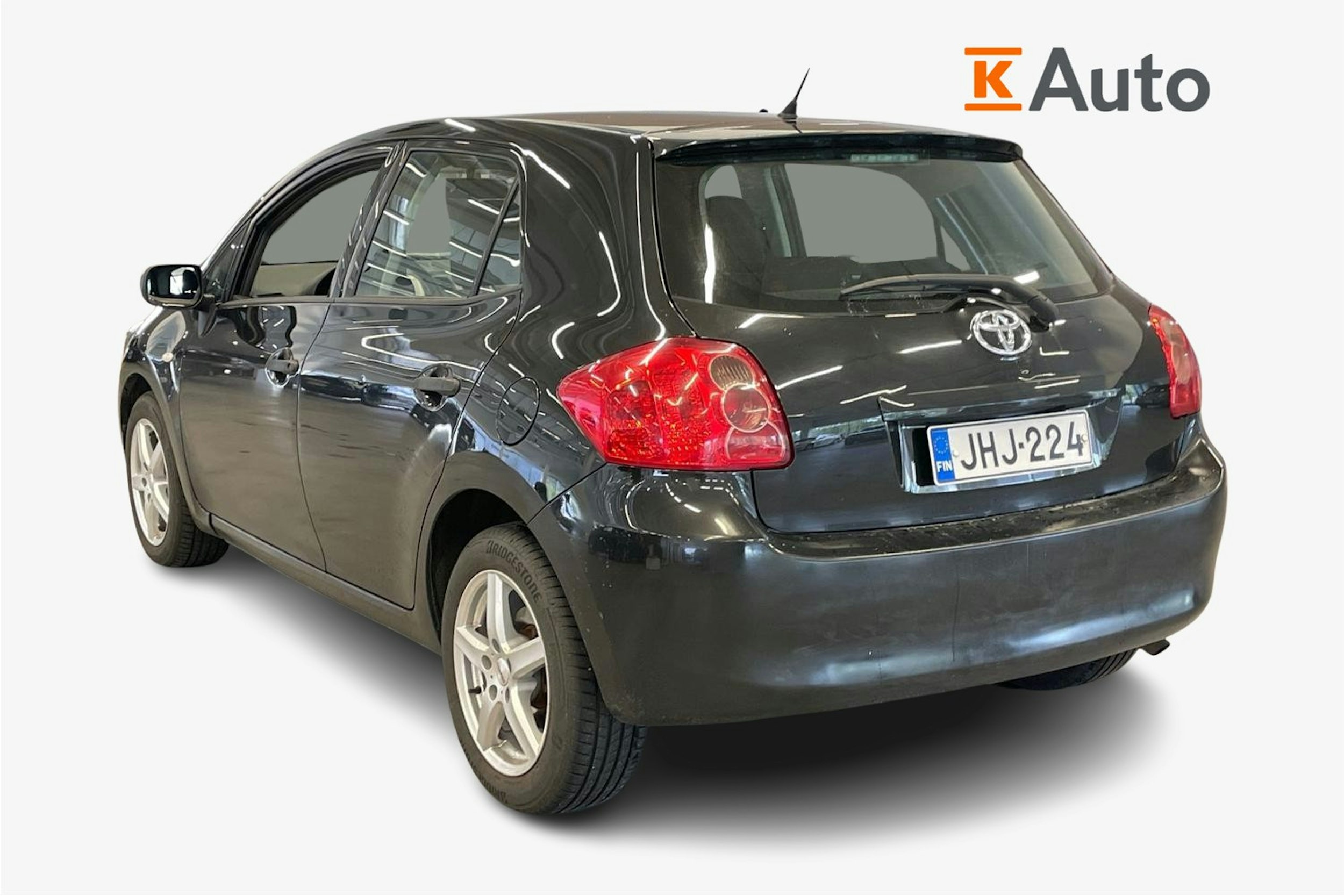 oranssi Toyota Auris 2007 kuva 2.