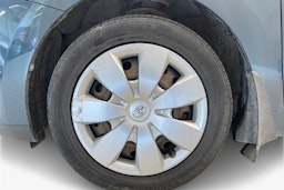 Sininen Toyota Auris 2008 kuva 11.