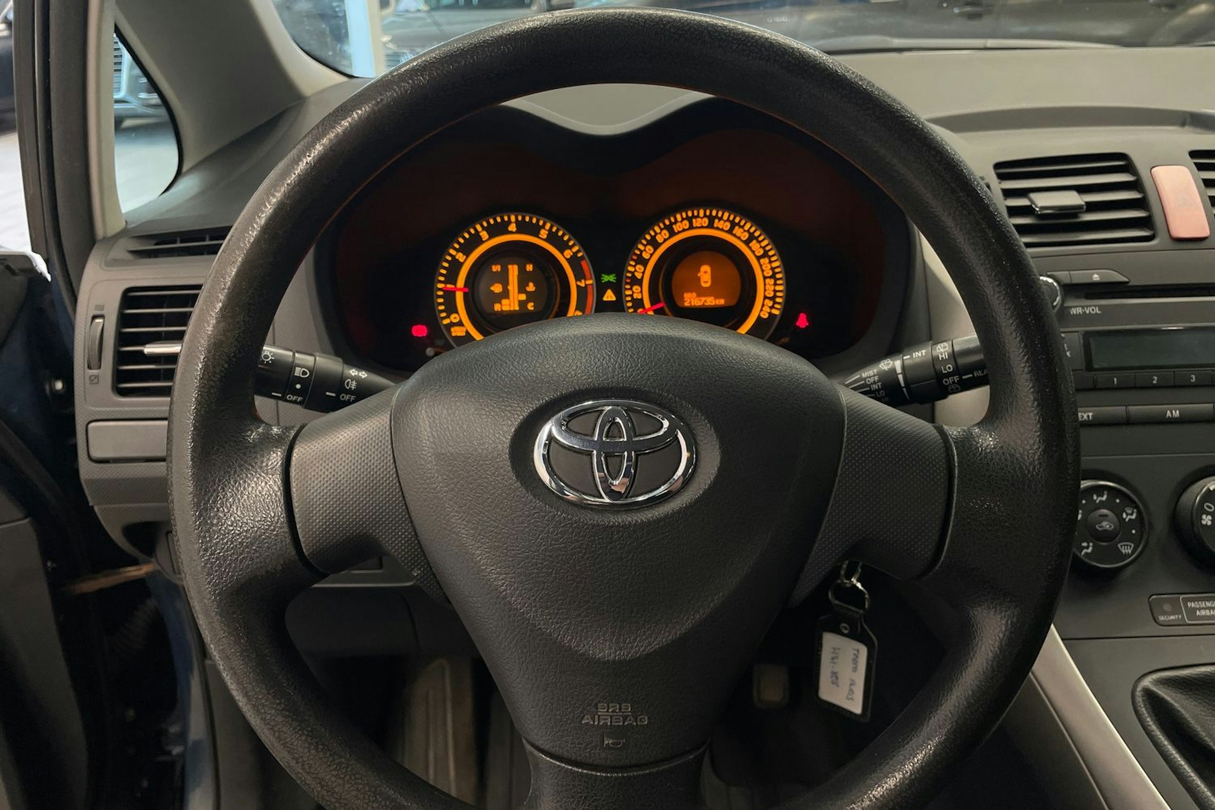 Sininen Toyota Auris 2008 kuva 15.