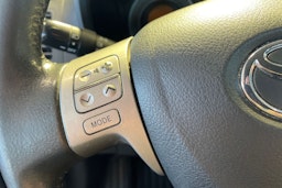 harmaa Toyota Auris 2008 kuva 15.