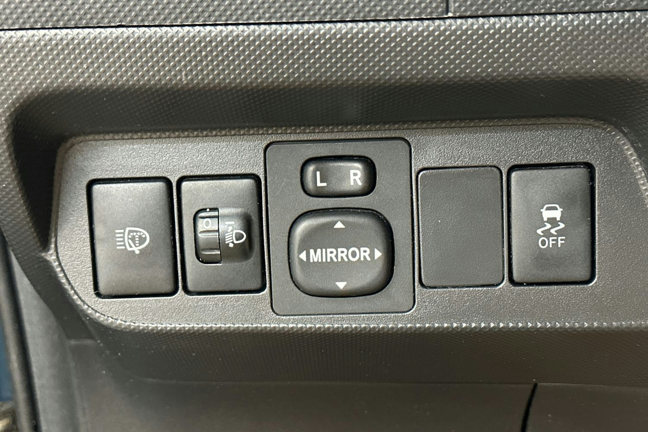 sininen Toyota Auris 2008 kuva 15.