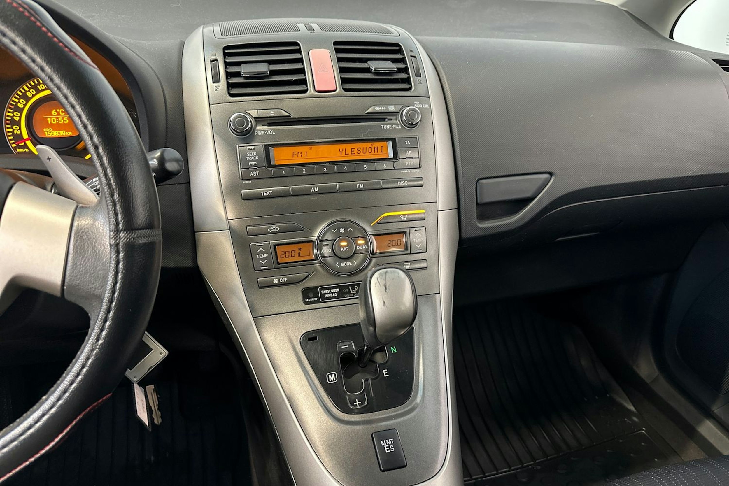 sininen Toyota Auris 2008 kuva 18.