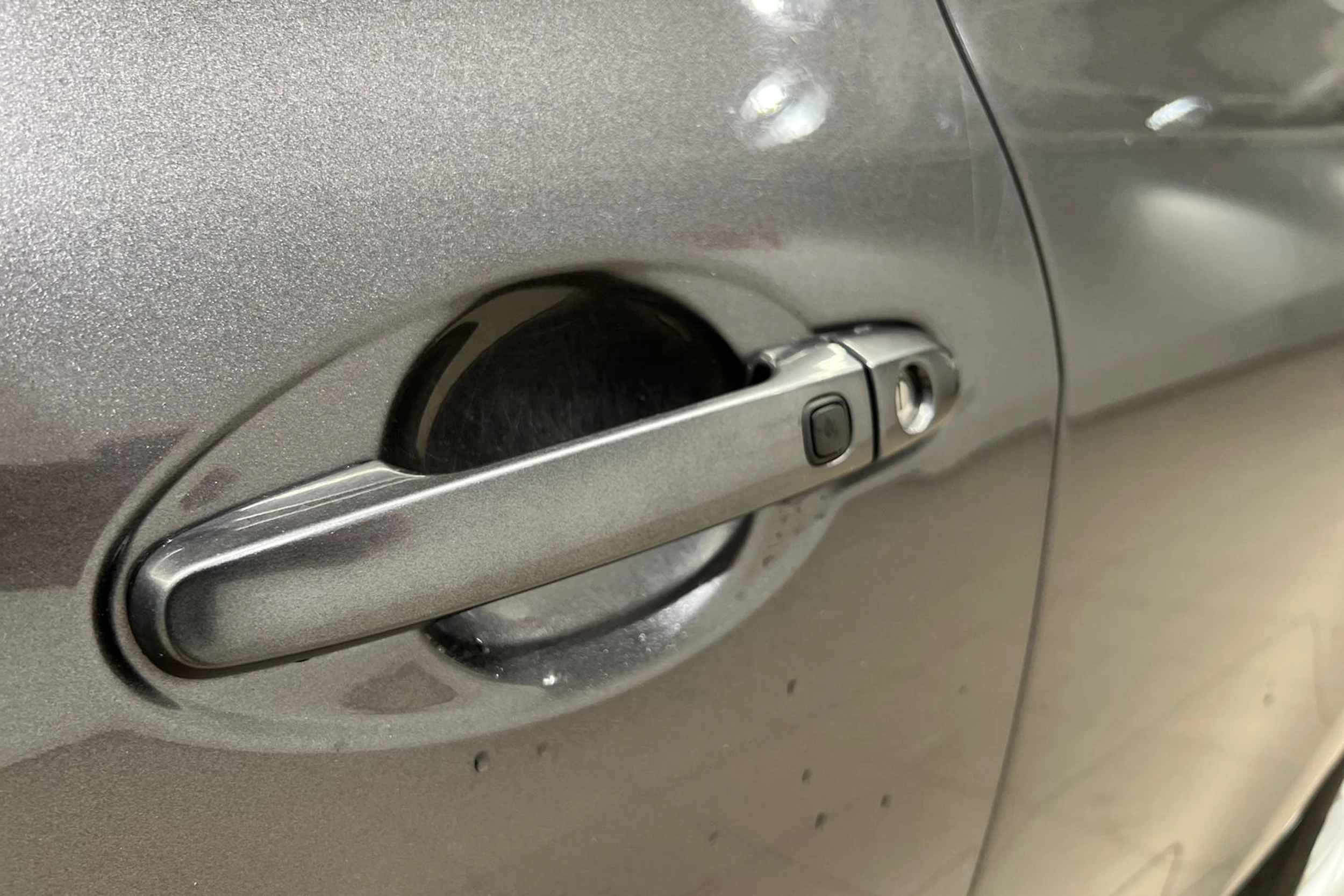 Harmaa Toyota Auris 2008 kuva 20.