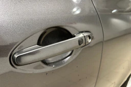 Harmaa Toyota Auris 2008 kuva 20.