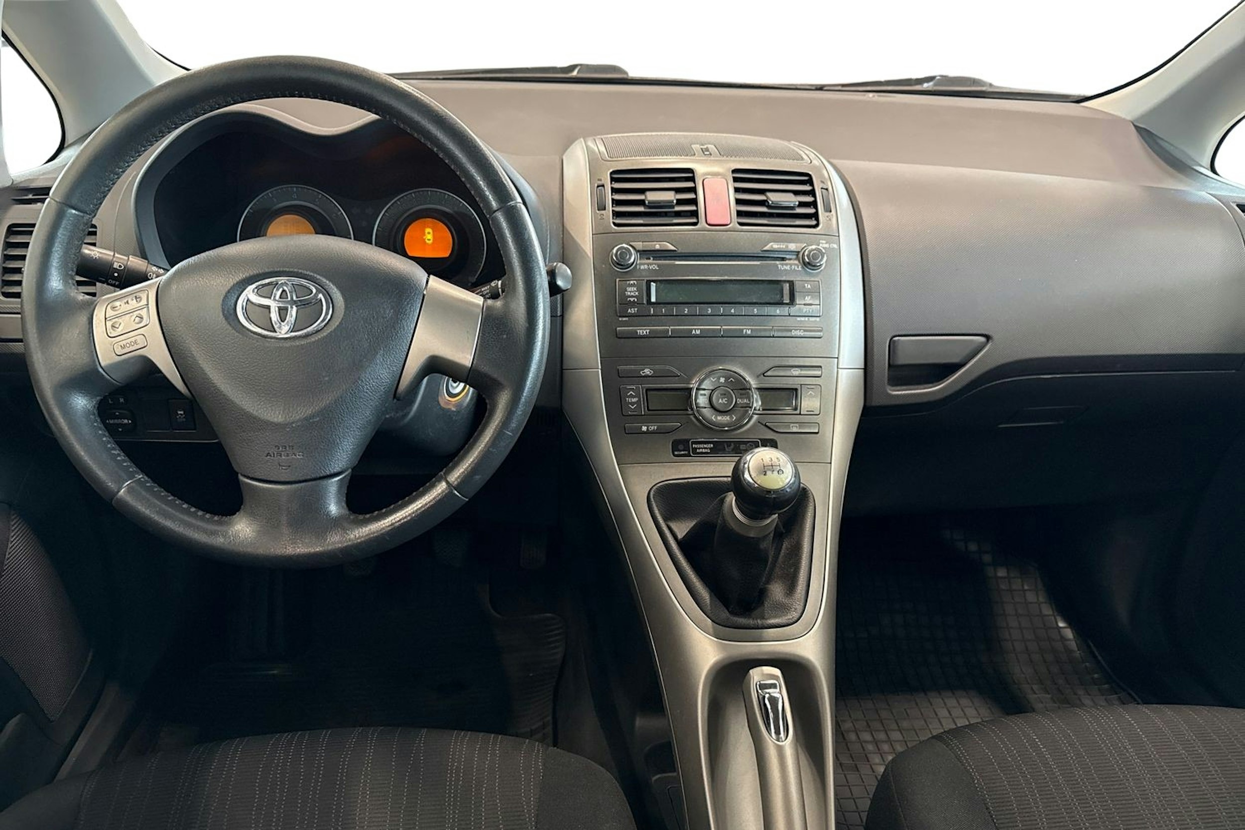 harmaa Toyota Auris 2008 kuva 9.