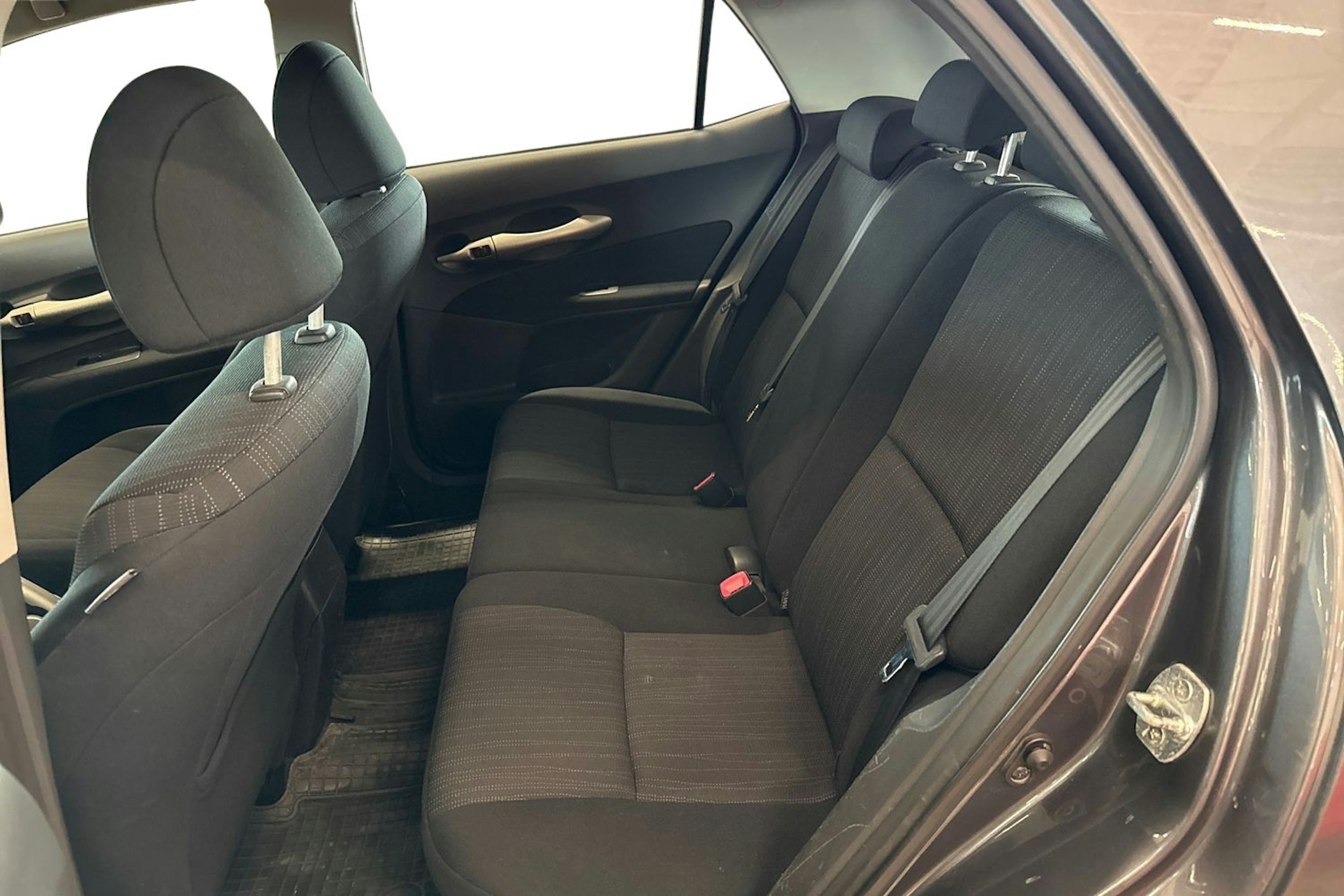 harmaa Toyota Auris 2008 kuva 10.
