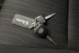 harmaa Toyota Auris 2008 kuva 19.