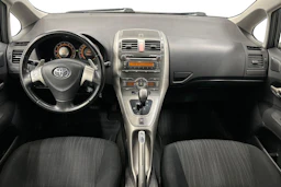 musta Toyota Auris 2008 kuva 7.