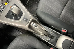 musta Toyota Auris 2008 kuva 17.