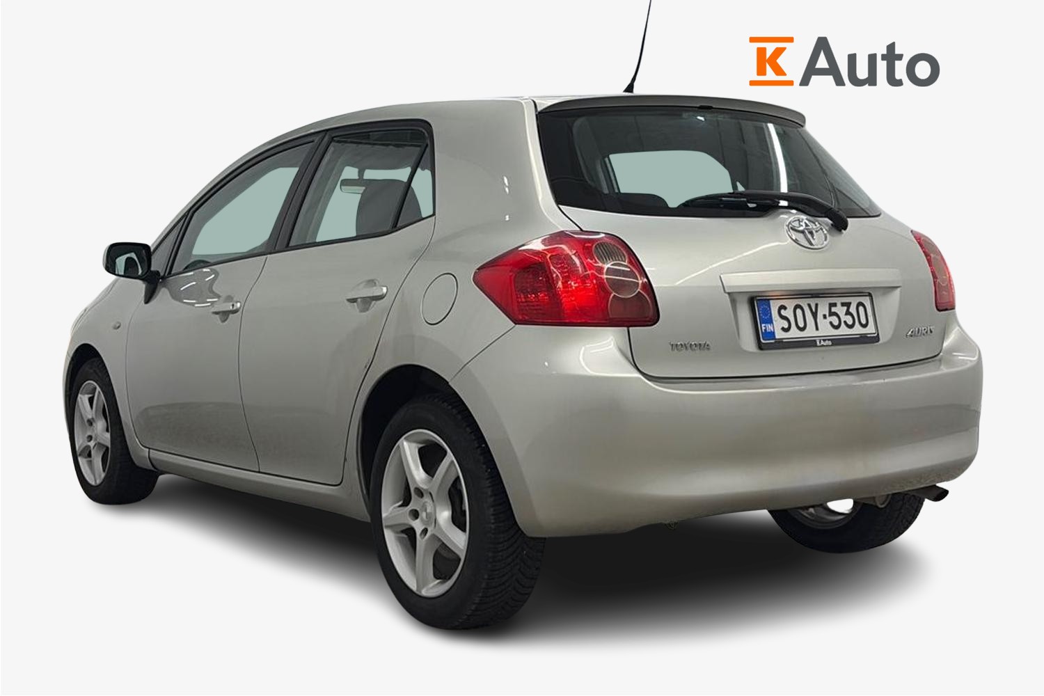 Toyota Auris 2008, photo 2/19