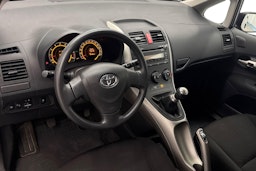 Harmaa Toyota Auris 2009 kuva 7.