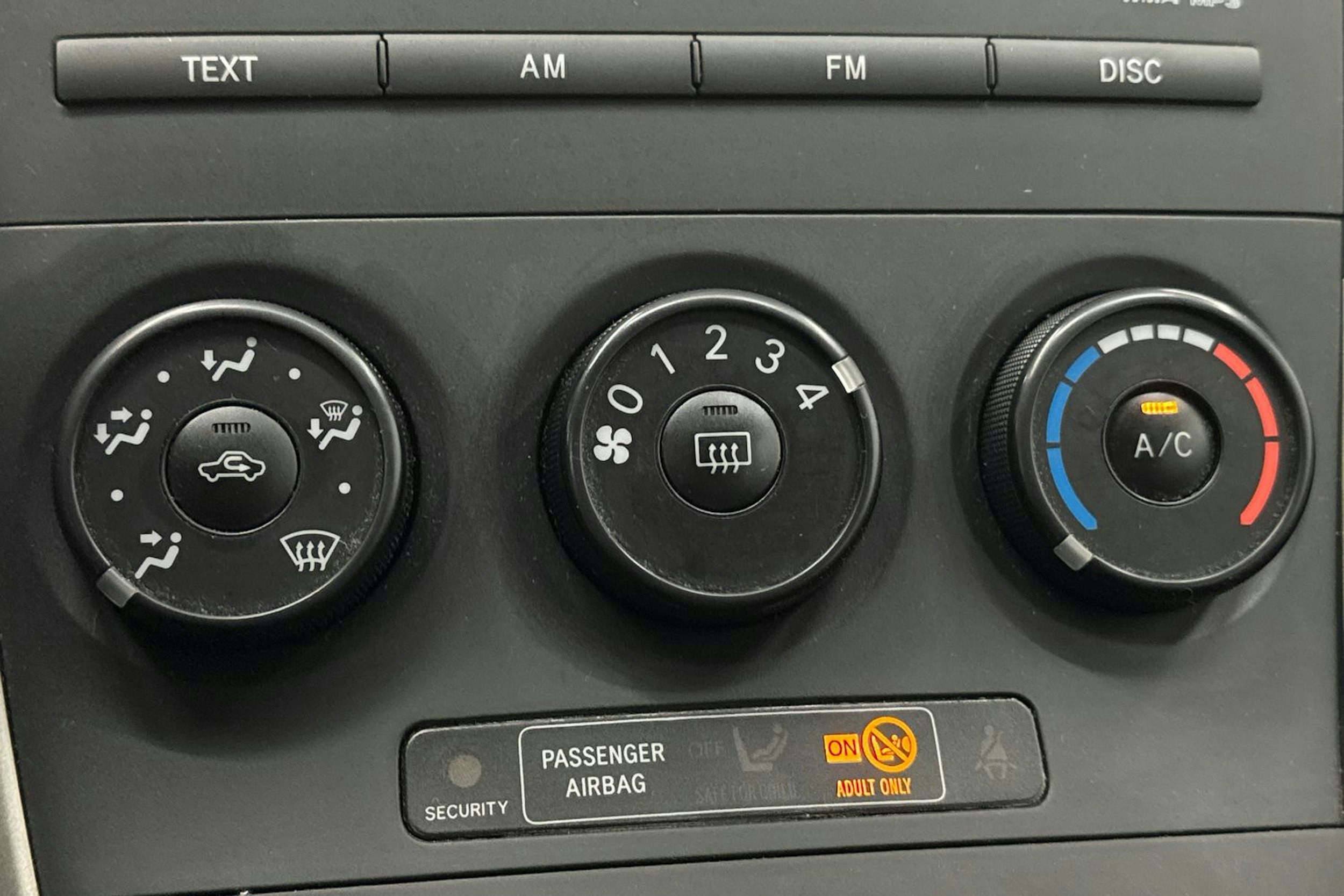 Harmaa Toyota Auris 2009 kuva 22.