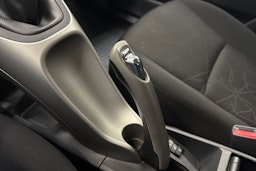 Harmaa Toyota Auris 2009 kuva 24.