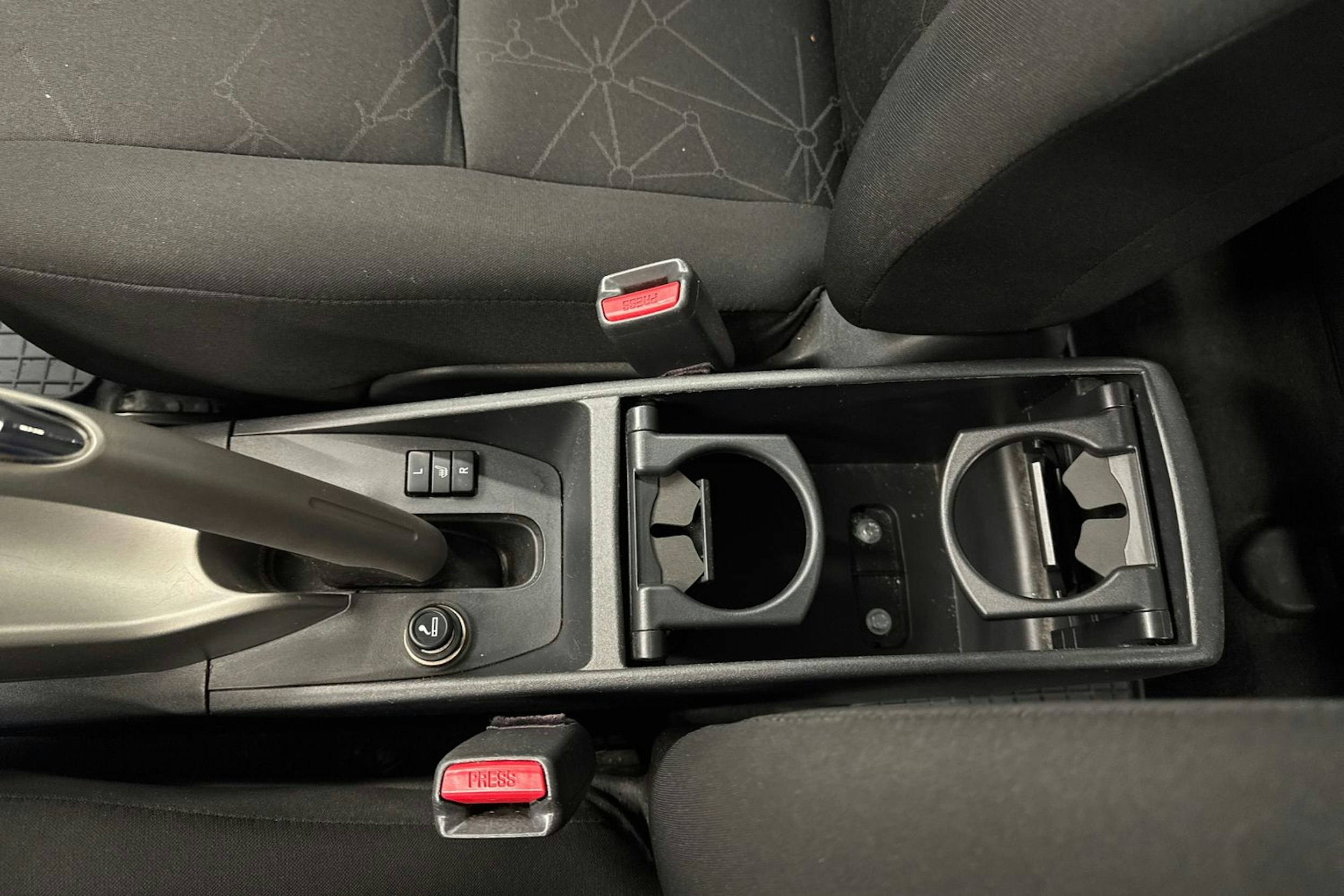 Harmaa Toyota Auris 2009 kuva 25.