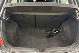 Harmaa Toyota Auris 2009 kuva 28.