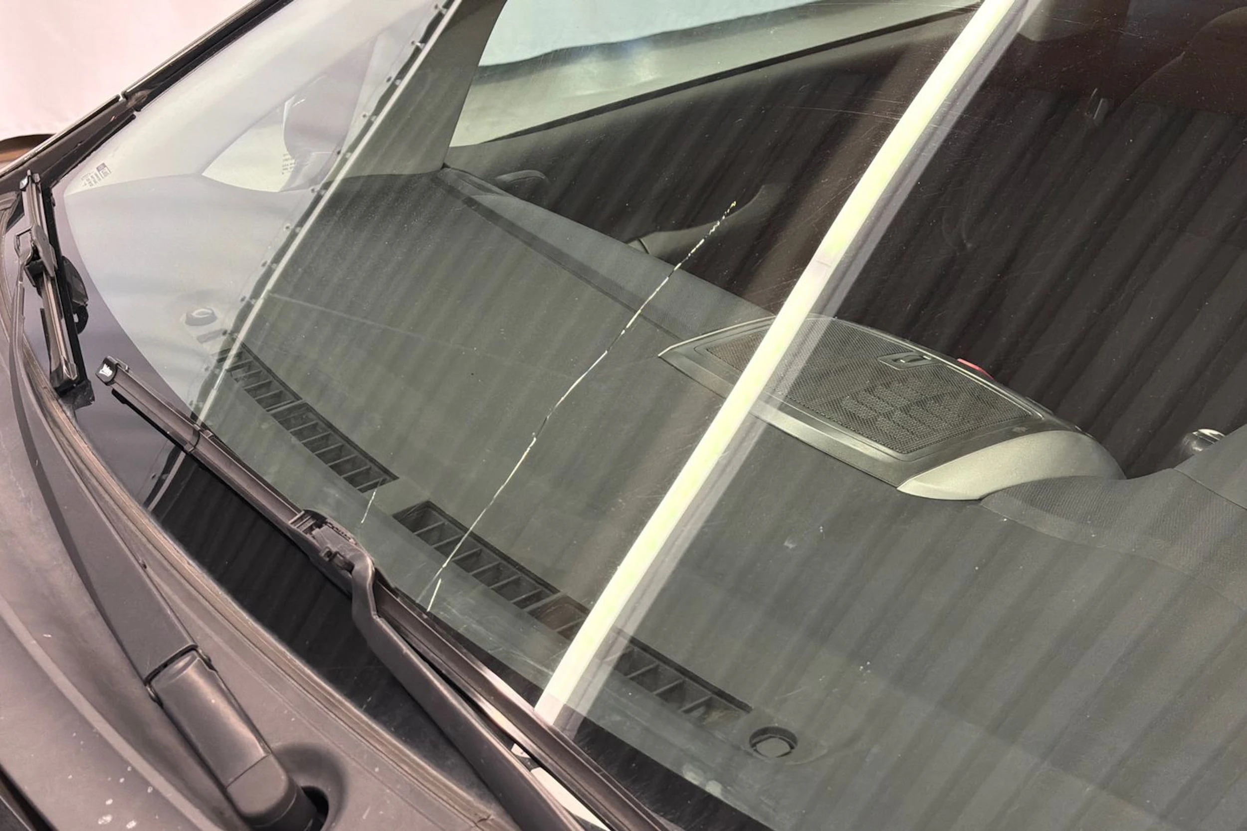 musta Toyota Auris 2009 kuva 16.