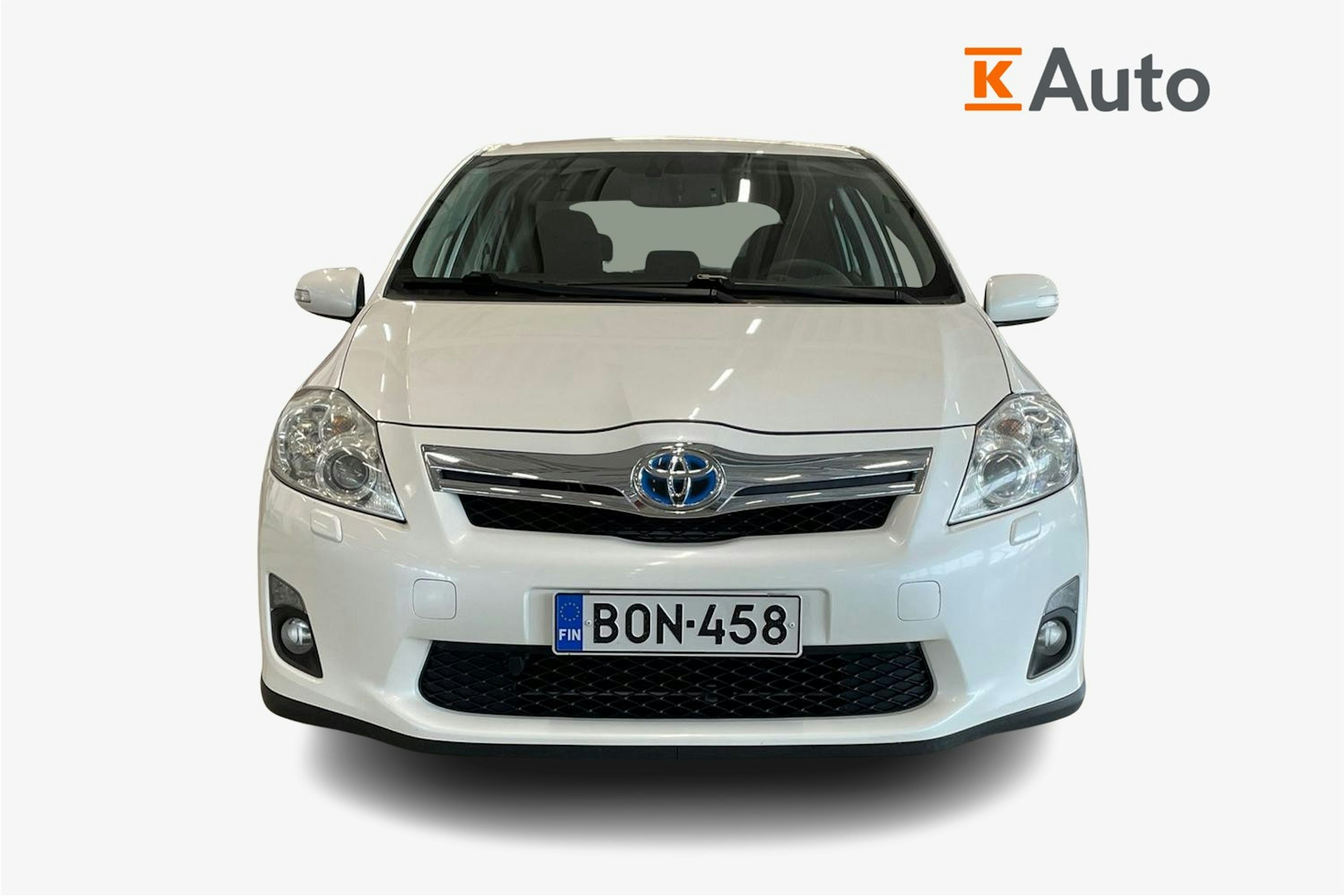 valkoinen Toyota Auris 2010 kuva 5.