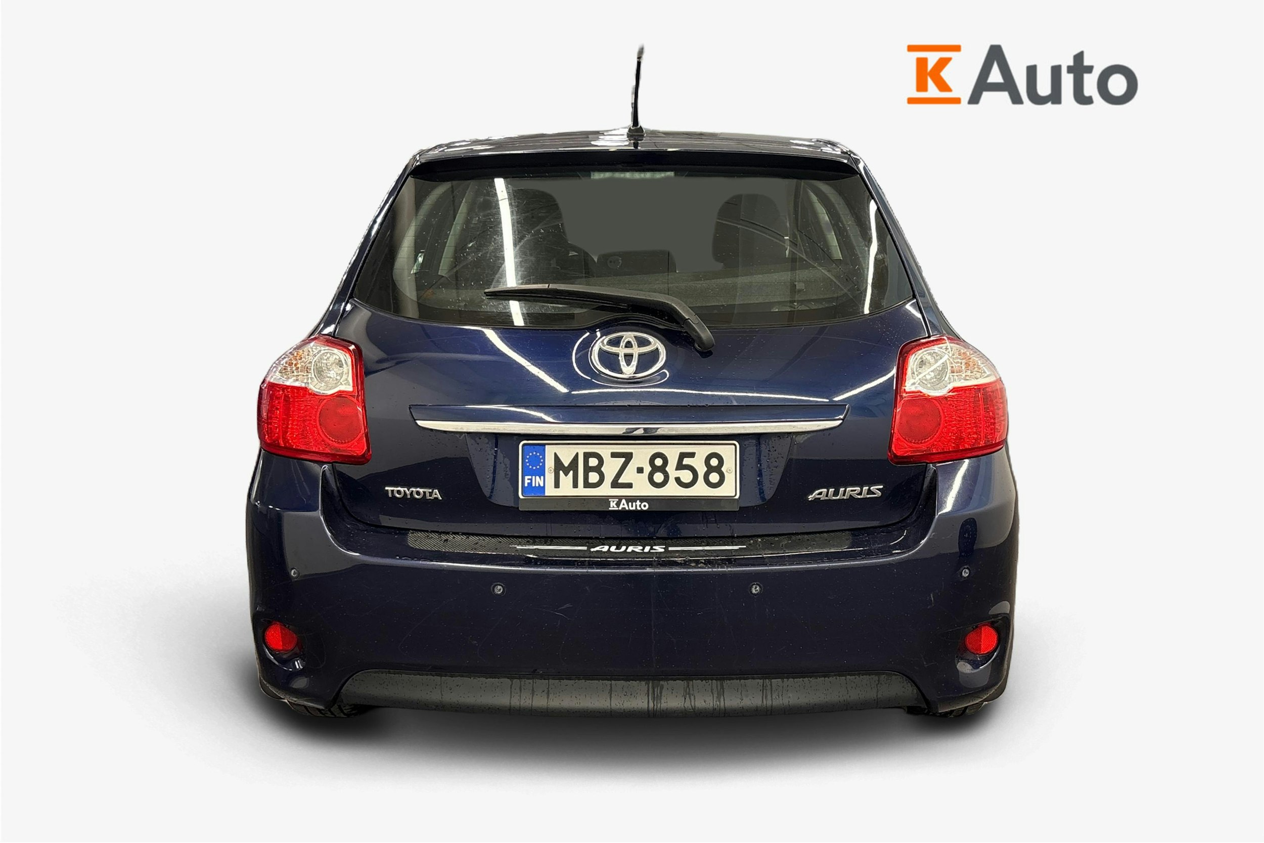 sininen Toyota Auris 2010 kuva 3.
