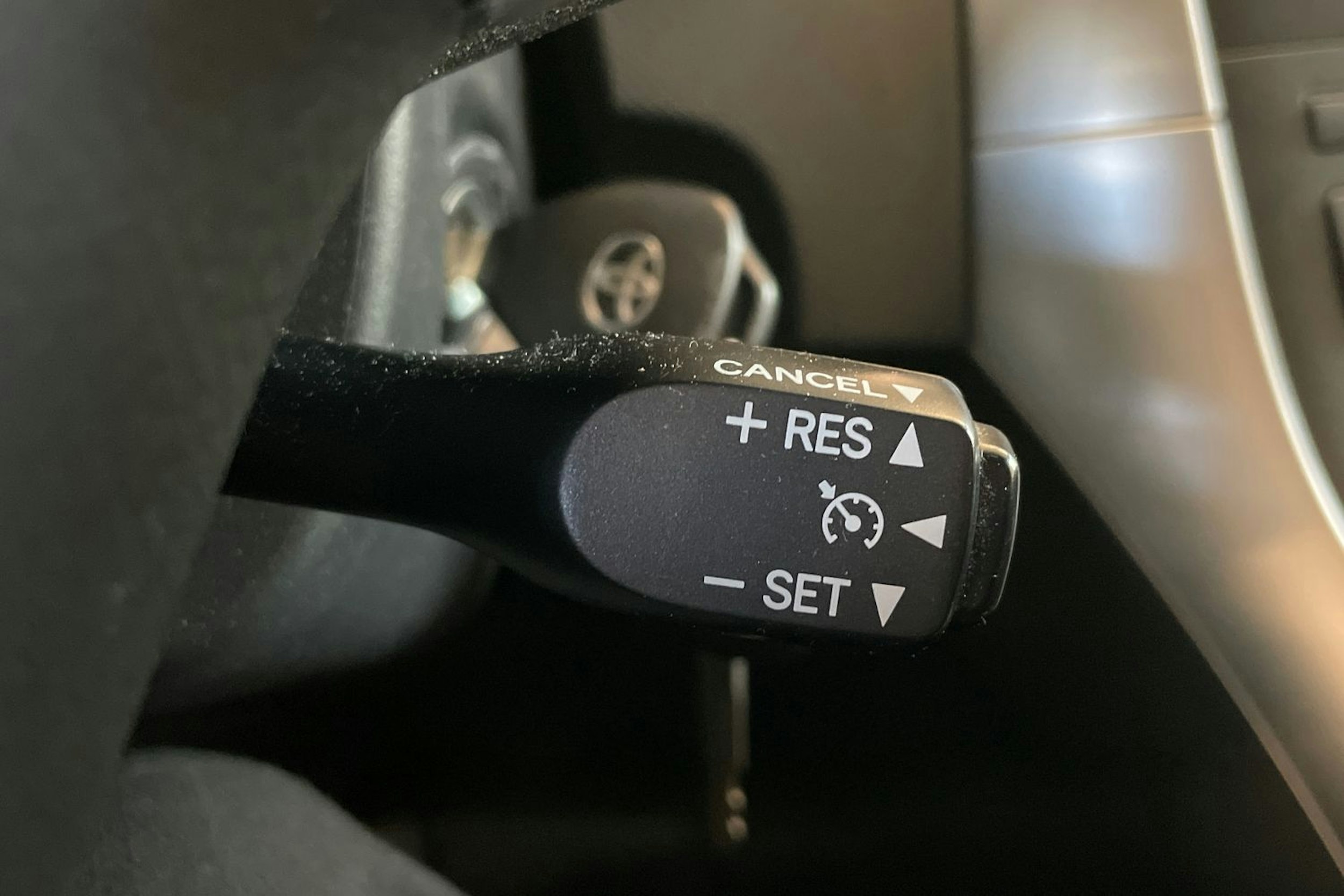 Harmaa Toyota Auris 2010 kuva 20.
