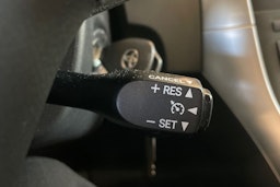Harmaa Toyota Auris 2010 kuva 20.