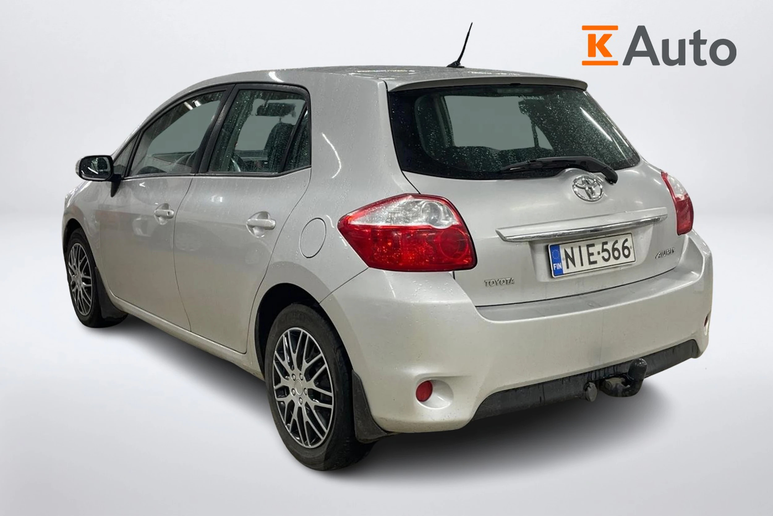 hopea Toyota Auris 2010 kuva 3.