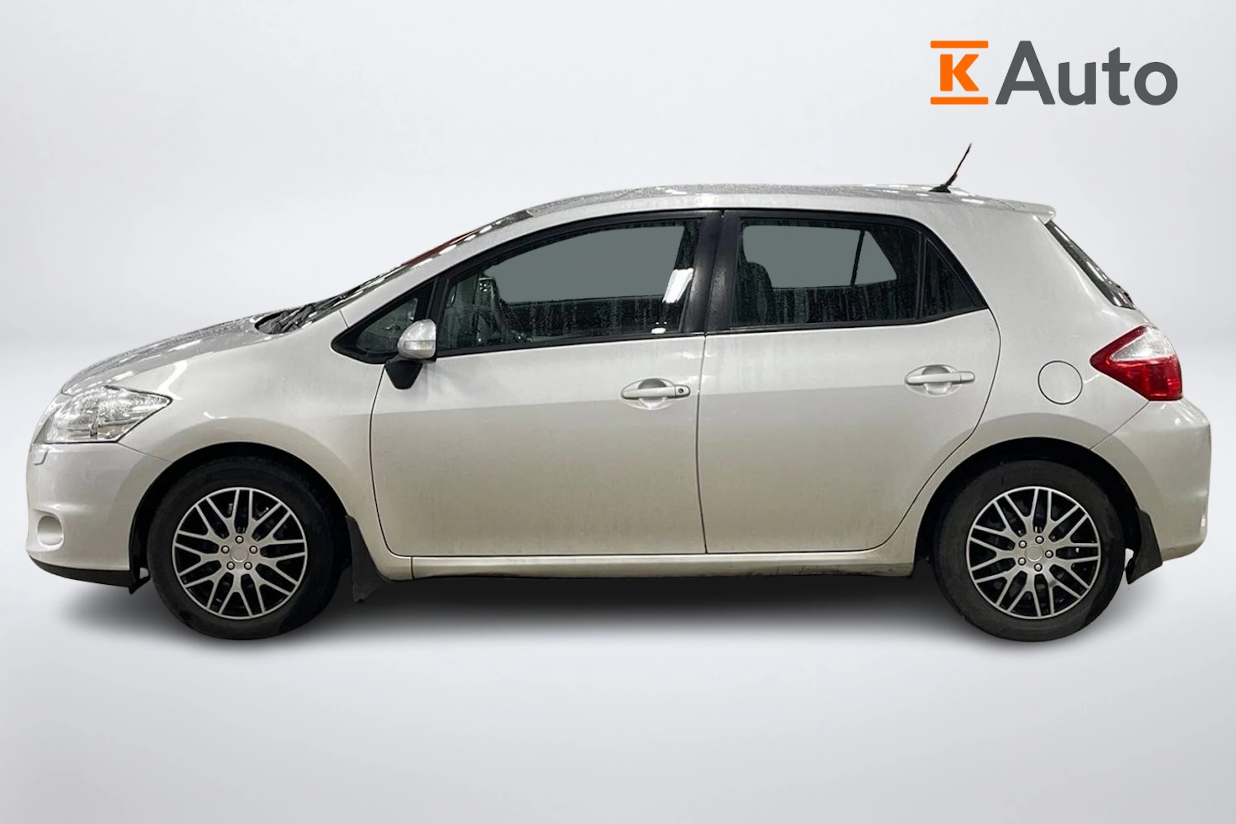 hopea Toyota Auris 2010 kuva 7.